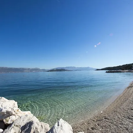 Jure Слатине