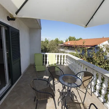 Apartment Jure