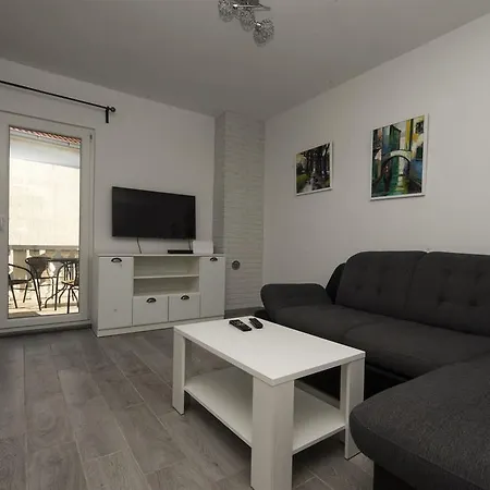 Apartament Jure Slatine