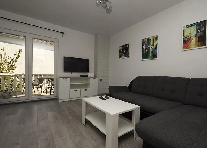 Apartman Jure Slatine